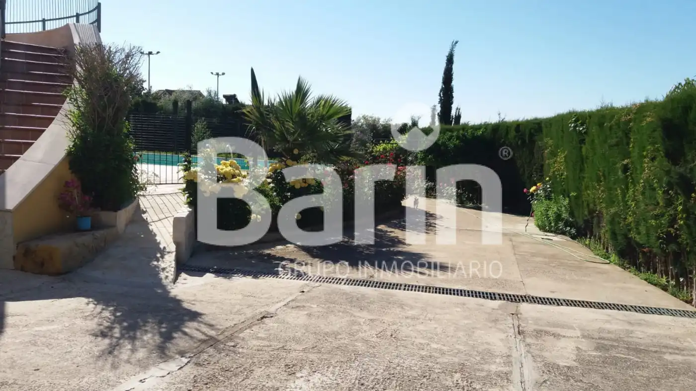 Chalet con piscina en venta en Norte-Sierra, imagen 2
