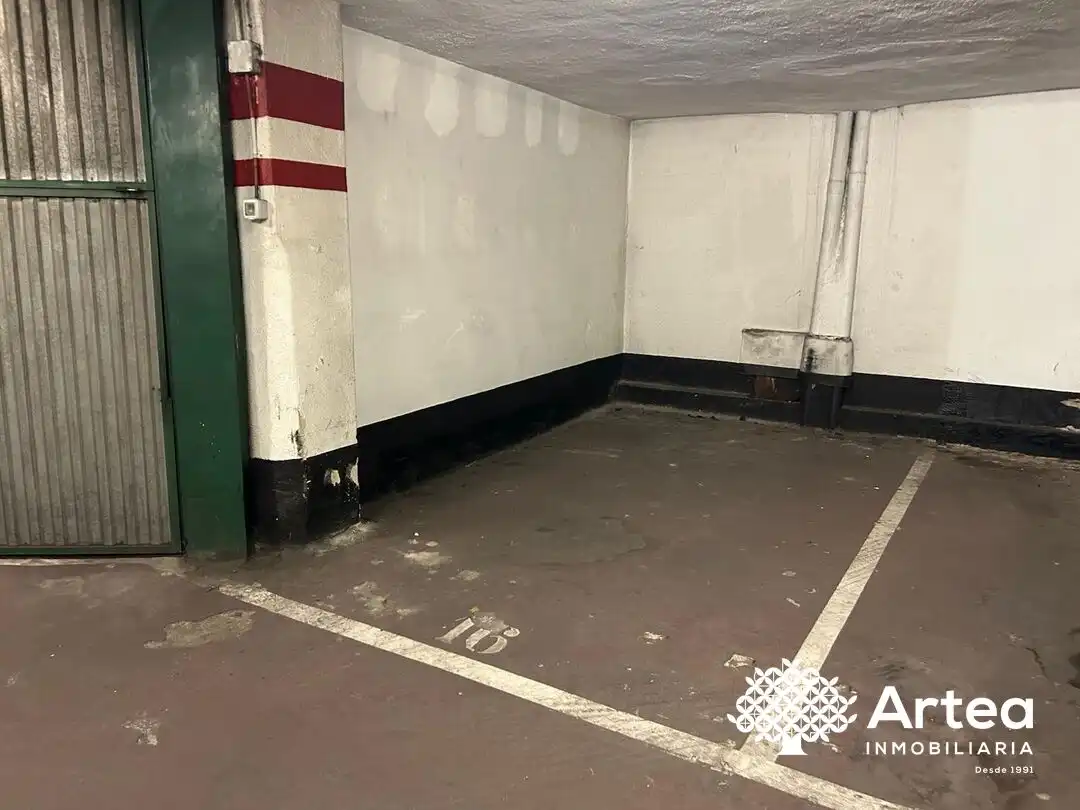 Parkplatz von Garage zum Verkauf in Bilbao 