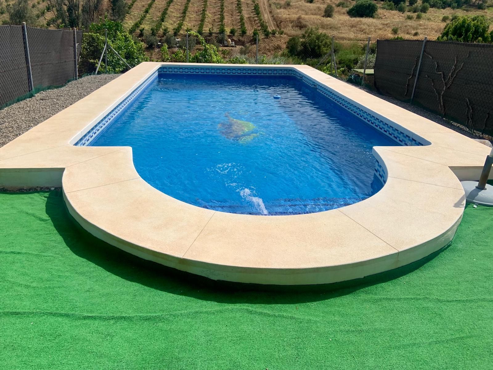 Swimming pool of Country house for sale in Pizarra  with Air Conditioner, Private garden and Terrace