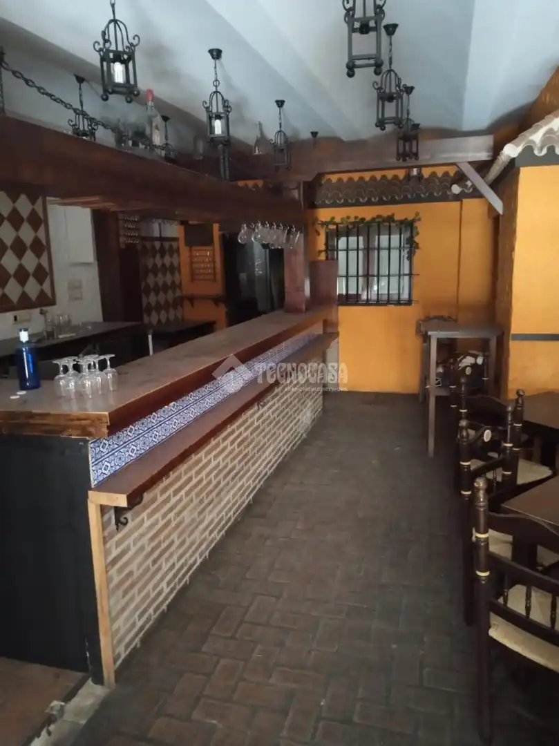 Local en venda en Alcalá de Guadaira amb Aire condicionat i Terrassa