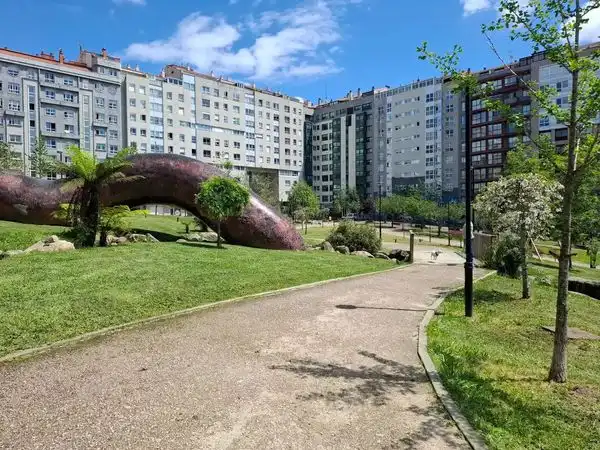 Vista exterior de Apartament per a compartir en Vigo  amb Calefacció, Parquet i Traster
