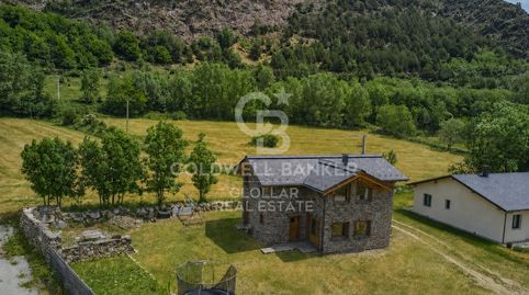 Casa con jardín privado y vistas en Latour-de-Carol, imatge 2