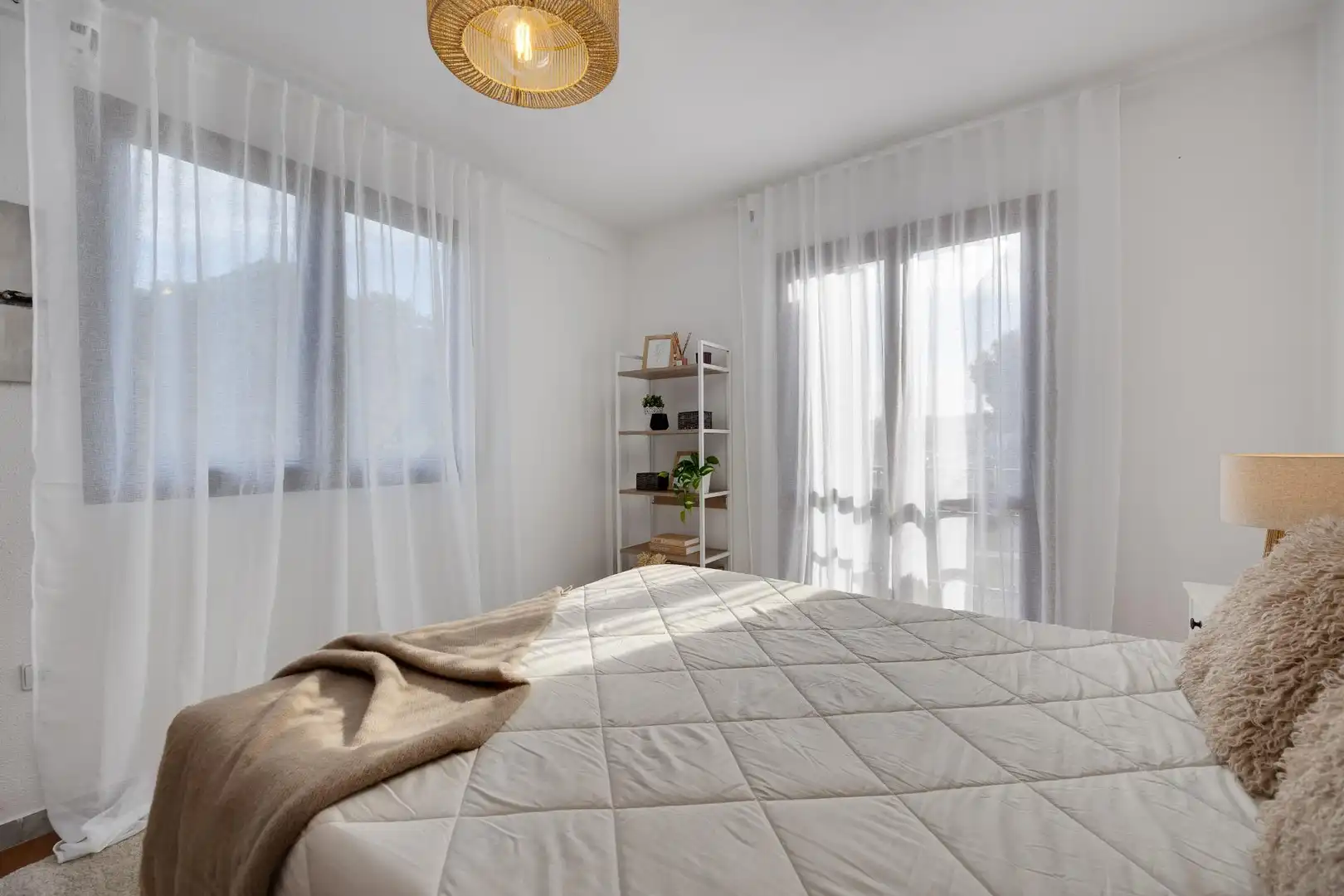 Dormitori de Casa o xalet en venda en Torrevieja amb Aire condicionat, Jardí privat i Moblat