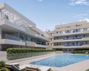 Piscina de Planta baixa en venda en Estepona amb Aire condicionat, Terrassa i Piscina comunitària