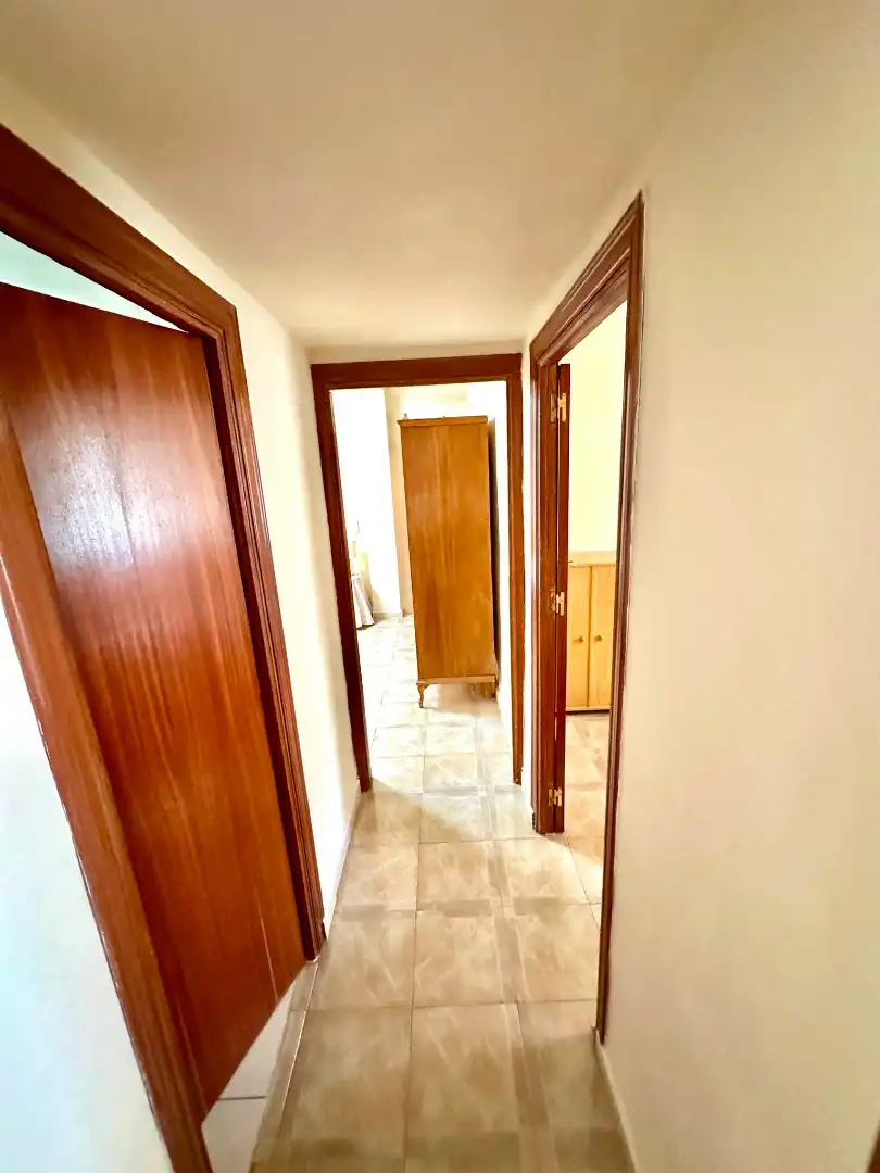 Wohnung zur Miete in Linares mit Möbliert, Ofen und Waschmaschine