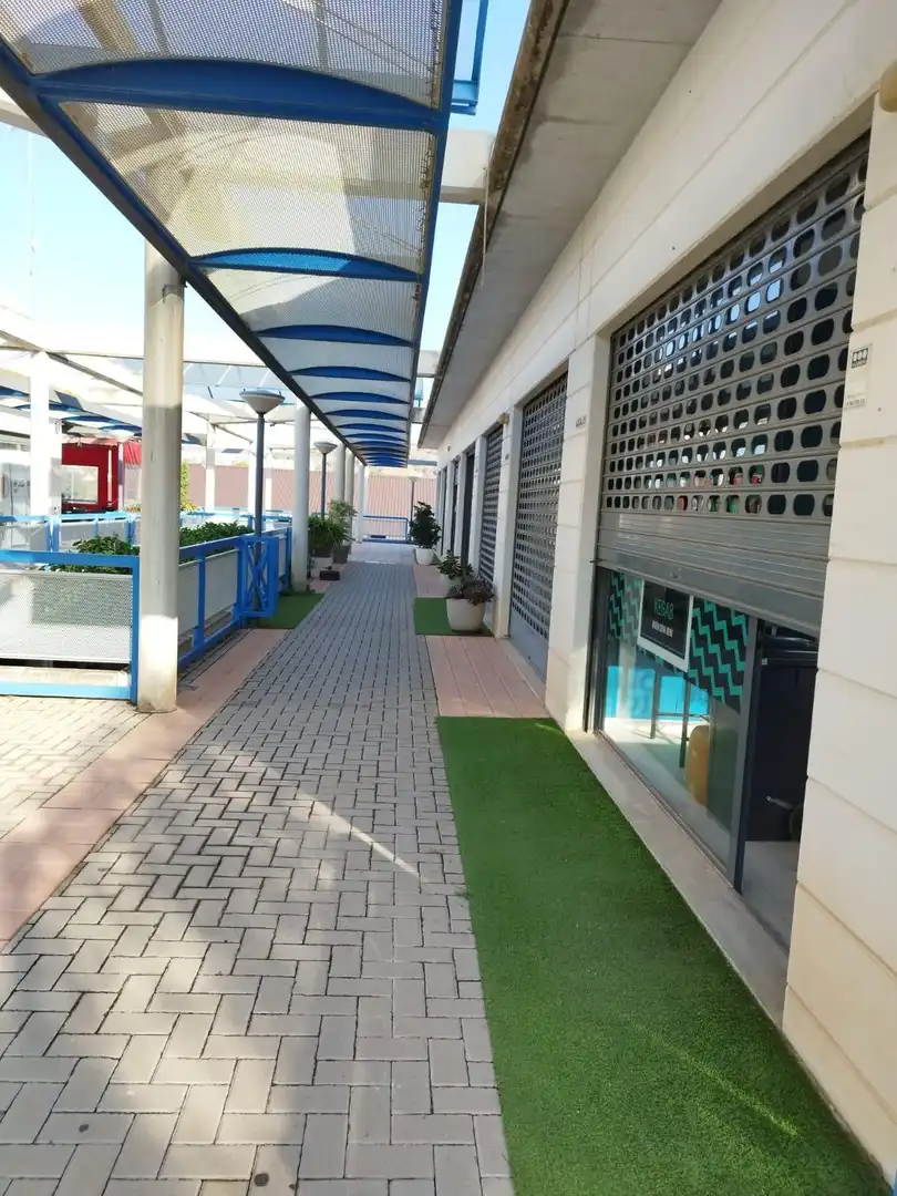 Commercial properties for sale in Murcia  with Air Conditioner and Furnished