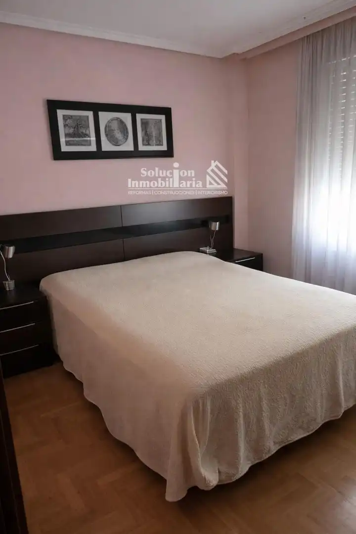 Attic for rent in Garrido Norte