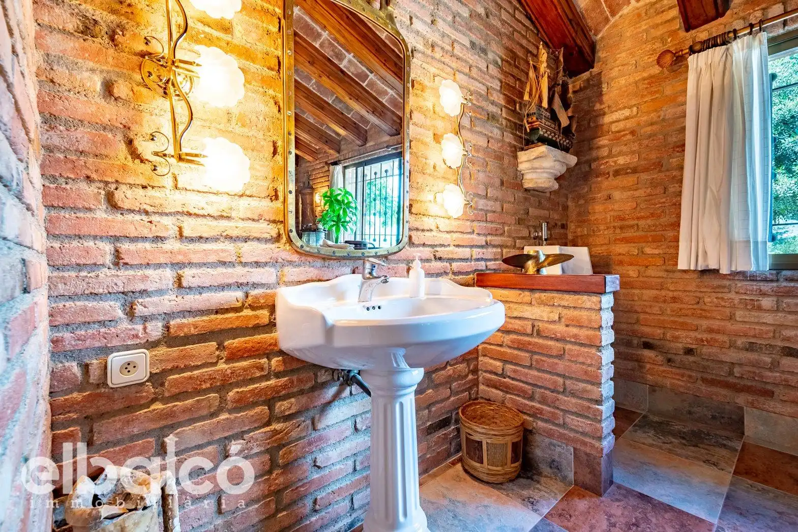 Baño de Casa o chalet en venta en El Milà con Aire acondicionado, Jardín privado y Terraza