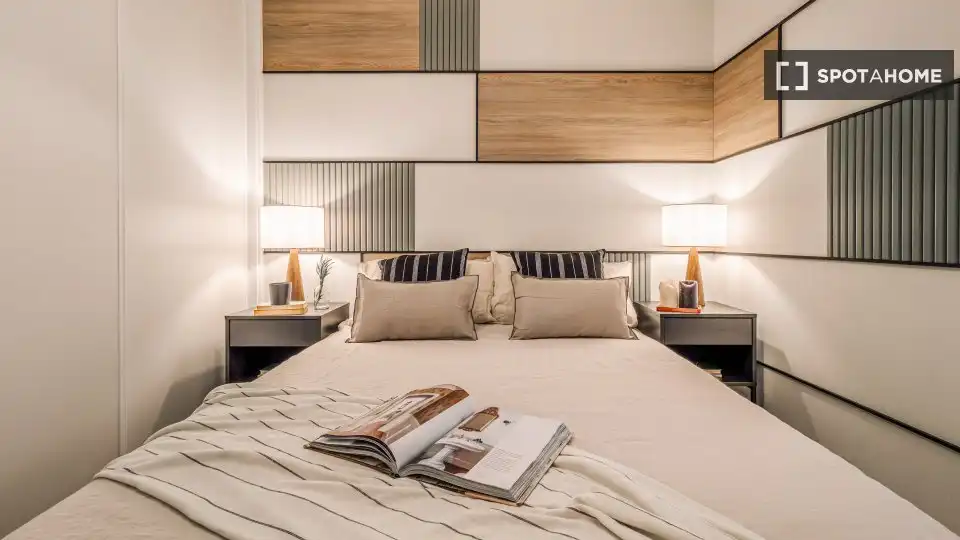 Bedroom of Apartments for share in Madrid  with Air Conditioner, Terrace and Furnished
