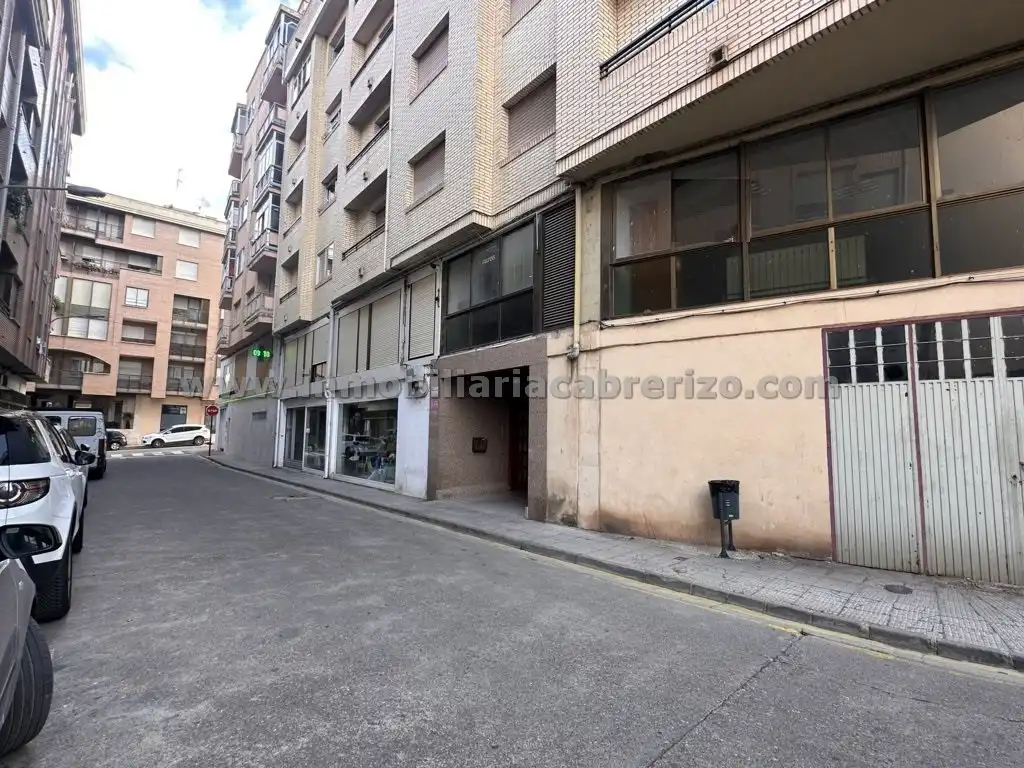 Exterior view of Office for sale in Nájera  with Heating