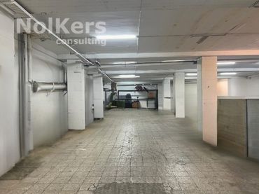 Nave industrielle avec ascenseur à vendre à Sant Andreu