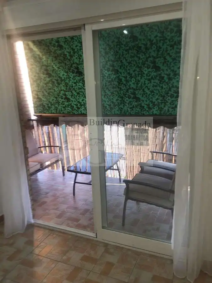 Terraza de Piso de alquiler en Granada con Calefacción, Terraza y Amueblado