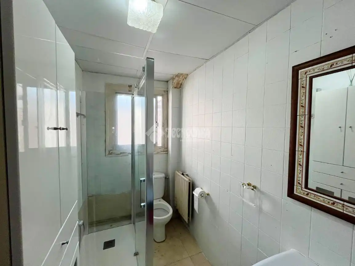 Baño de Piso en venta en Alagón con Balcón