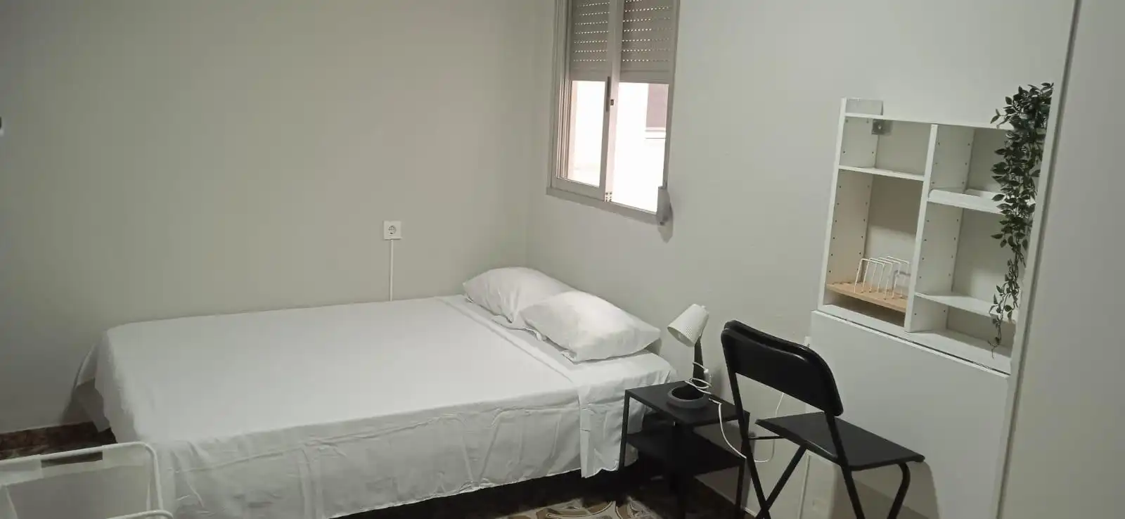 Habitación de Piso en venta en Alaquàs con Amueblado, Horno y Internet