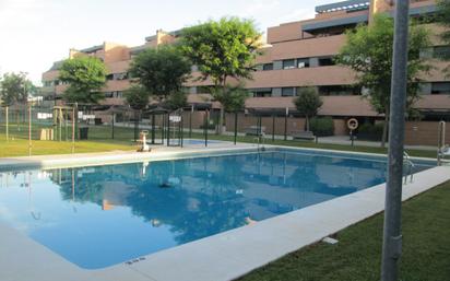Swimming pool of Flat for sale in Camas  with Air Conditioner, Storage room and Community pool