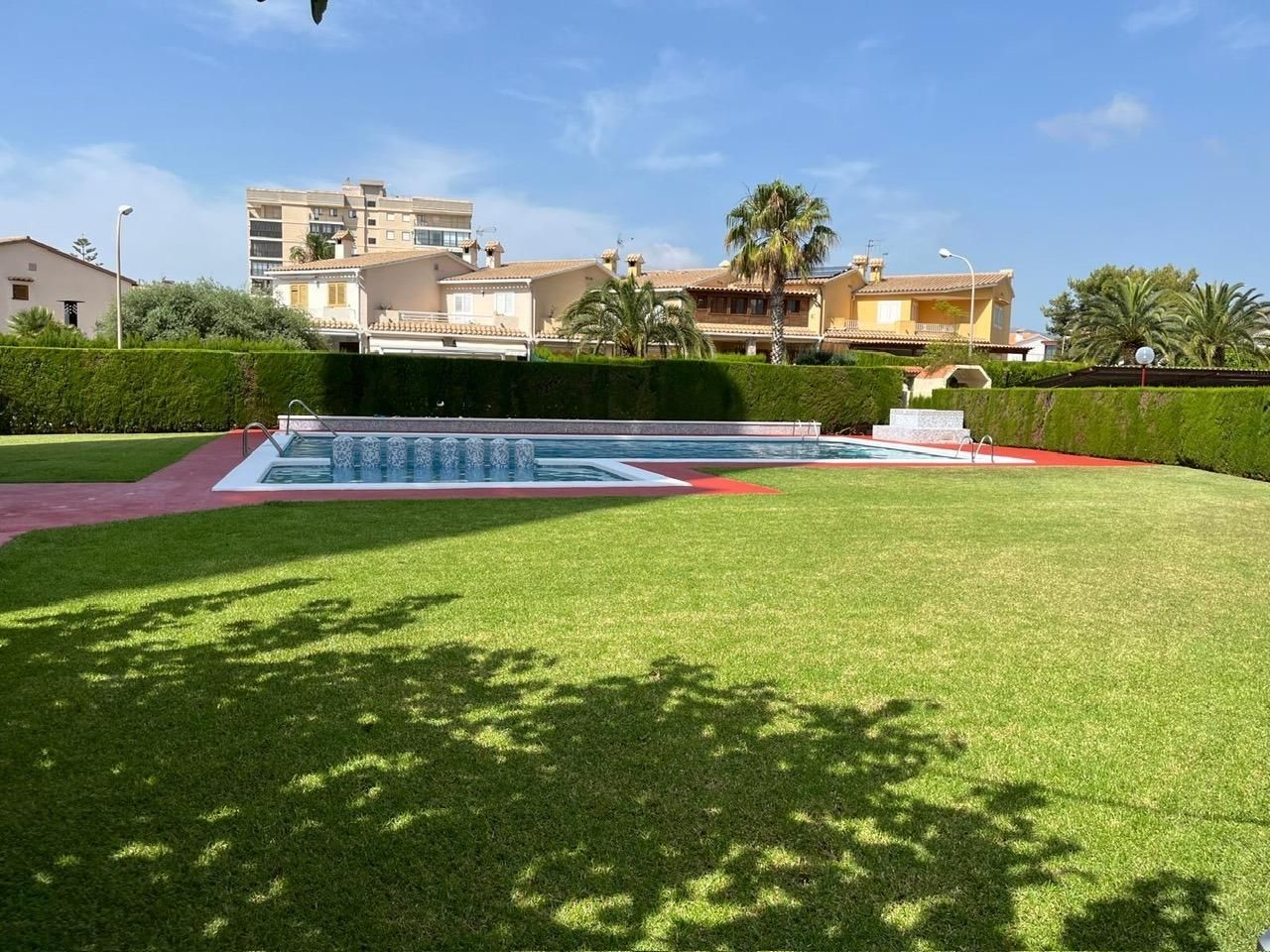 Swimming pool of Apartment to rent in Benicasim / Benicàssim  with Private garden, Terrace and Community pool