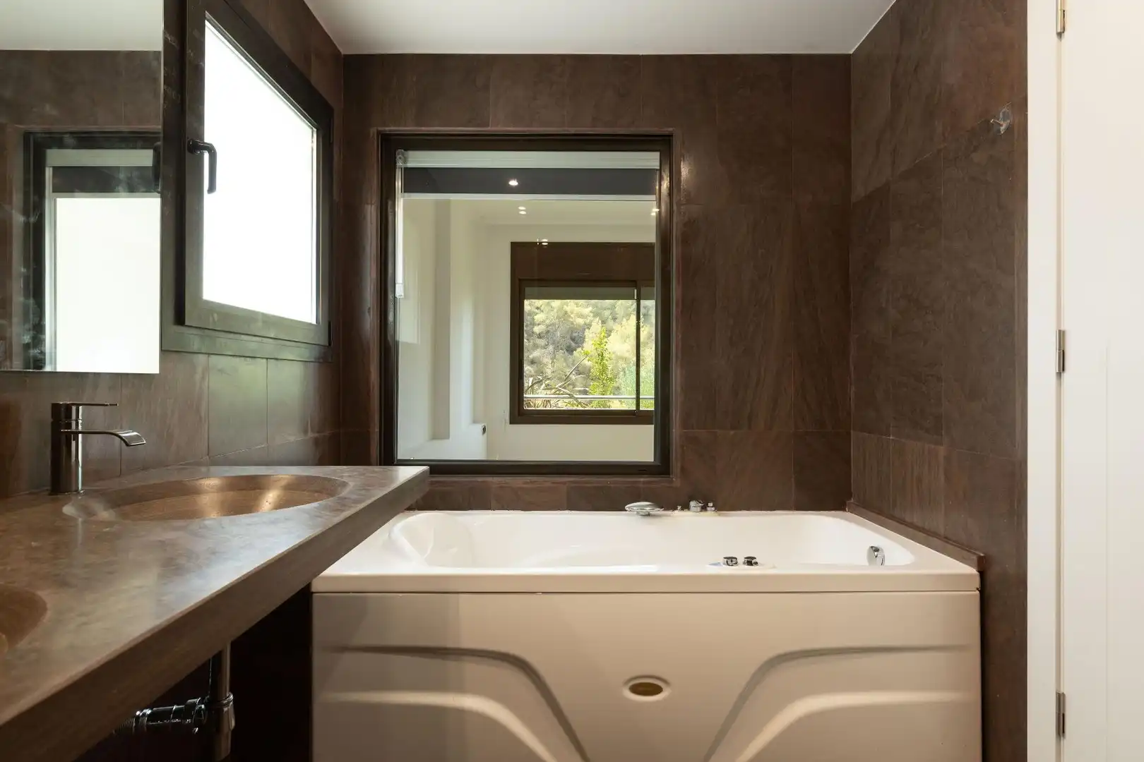 Bathroom of Houses for sale in Sitges  with Air Conditioner, Heating and Parquet flooring