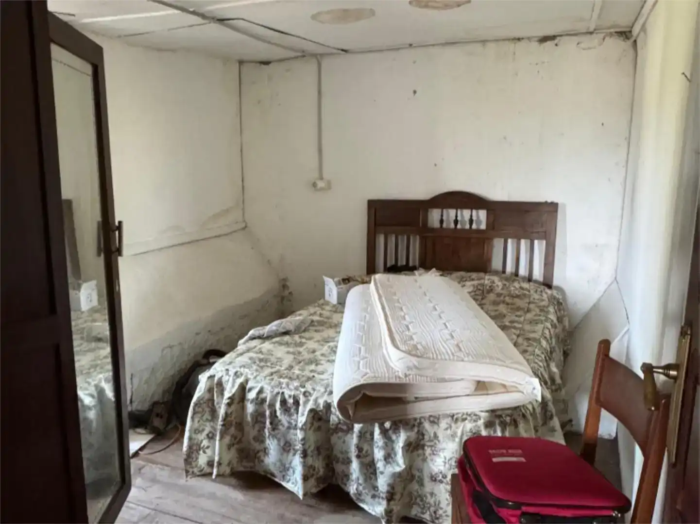 Schlafzimmer von Einfamilien-Reihenhaus zum Verkauf in Teo