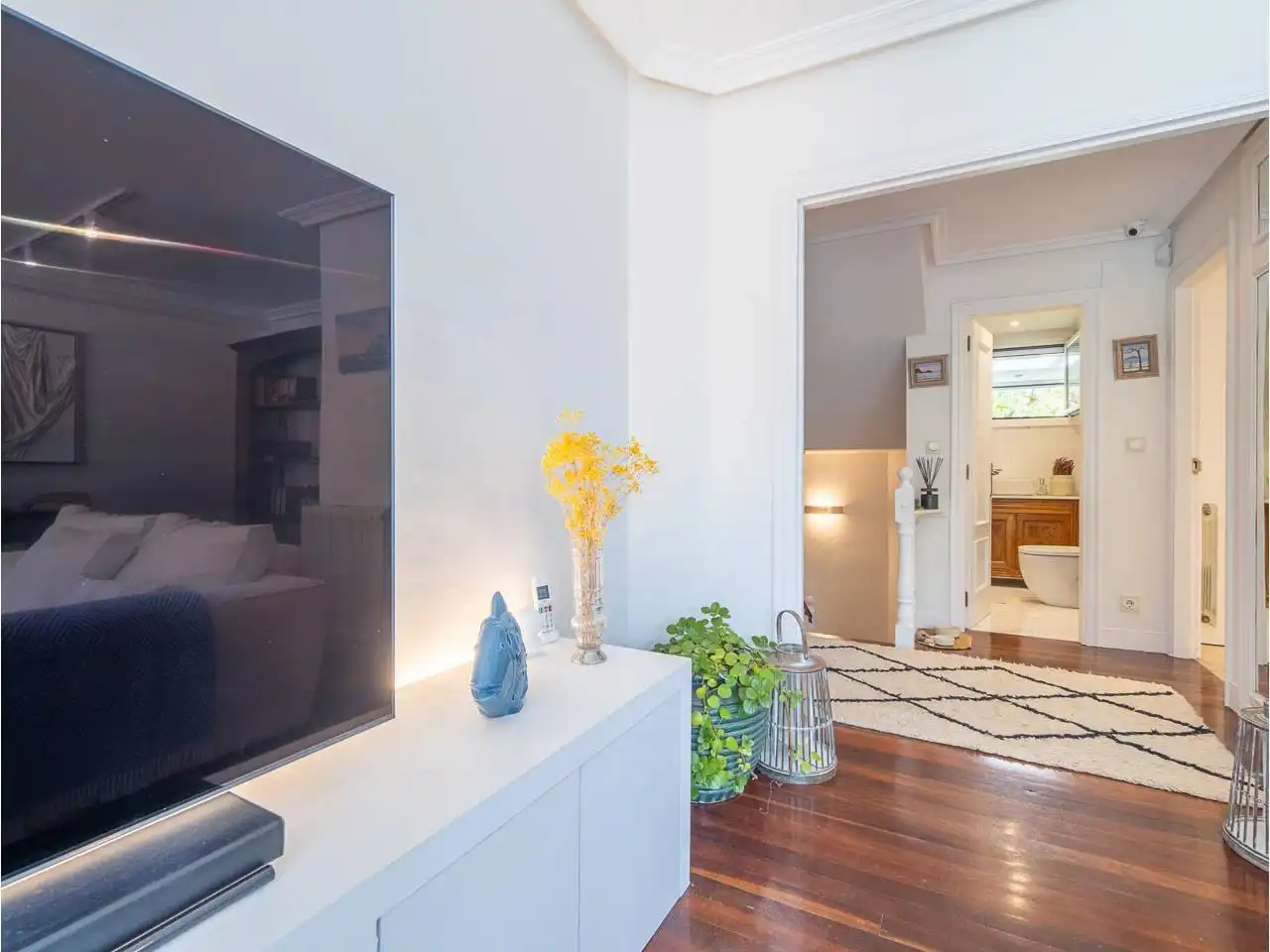Casa con piscina en venta en Calle Arturo Campión 40, imagen 15