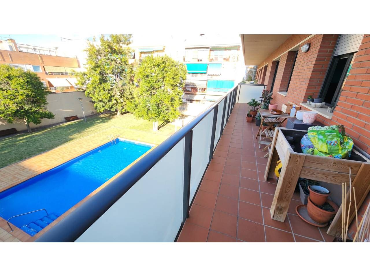 Piscina de Àtic en venda en Sant Boi de Llobregat amb Aire condicionat, Calefacció i Terrassa