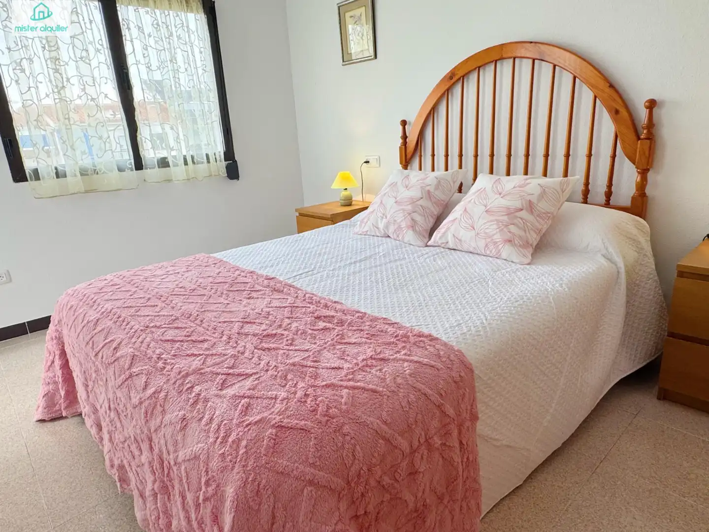 Bungalow con terrazza in affitto a Calle ALBAYNA 3, imagen 9