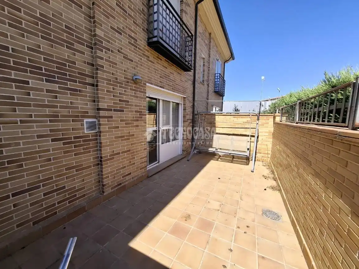 Terraza de Casa adosada en venta en Ávila con Calefacción, Amueblado y Balcón