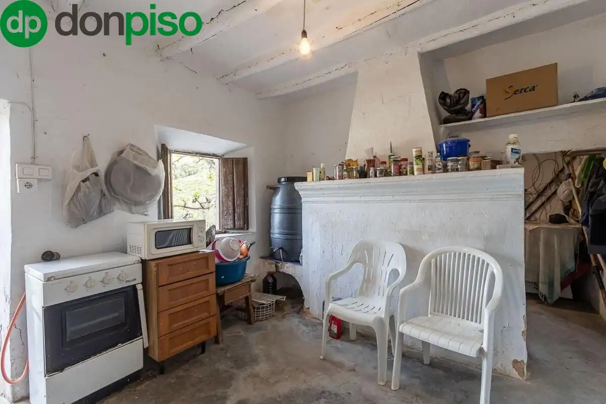 Cuina de Finca rústica en venda en Monachil