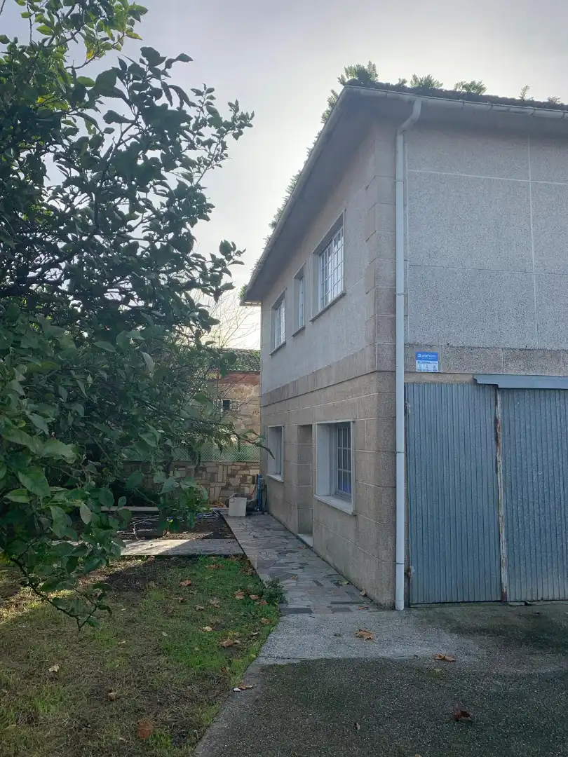 Vista exterior de Casa o chalet en venta en Meaño con Calefacción, Jardín privado y Terraza