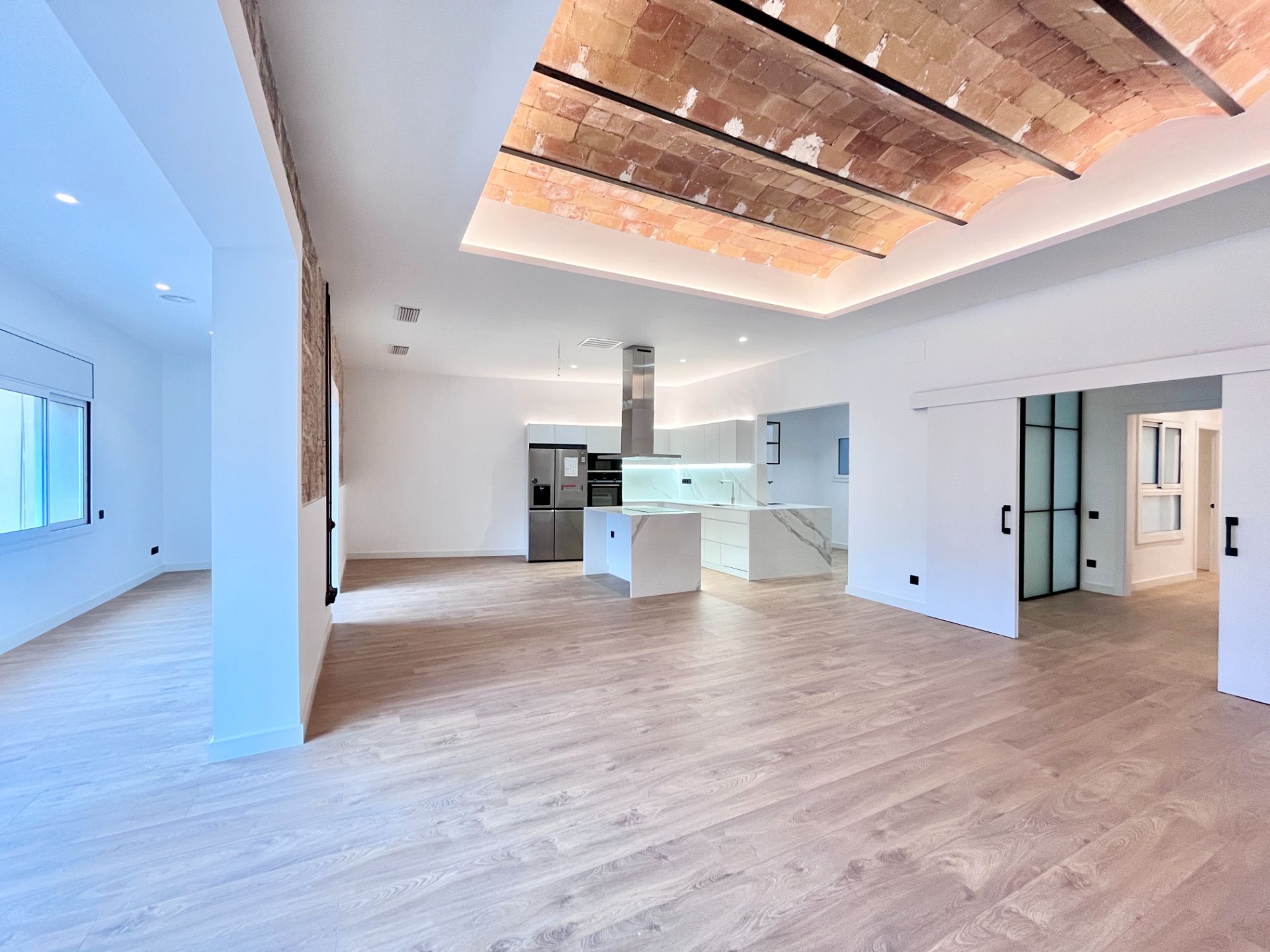 Kitchen of Flat for sale in  Barcelona Capital  with Air Conditioner, Heating and Parquet flooring