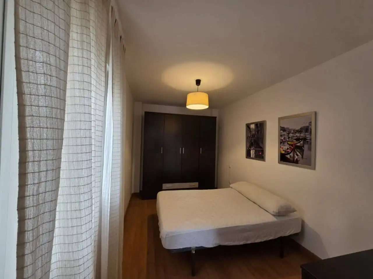 Habitación de Piso de alquiler en Badajoz con Aire acondicionado, Amueblado y Balcón
