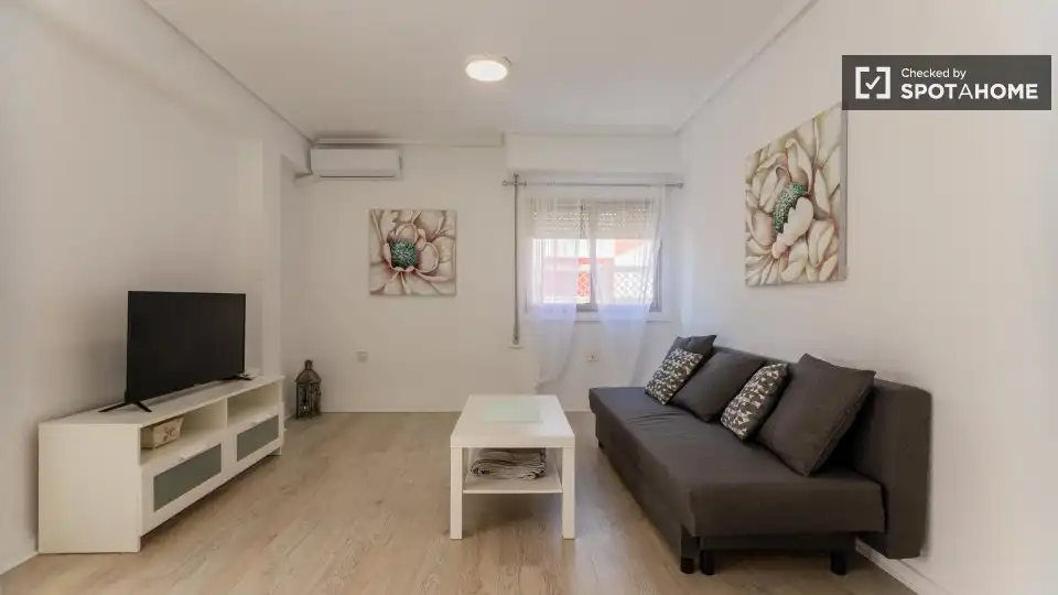 Habitación en El Cabanyal - El Canyamelar