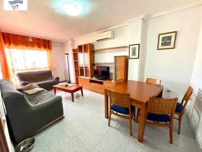 Living room of Flat for sale in  Albacete Capital  with Air Conditioner, Heating and Balcony