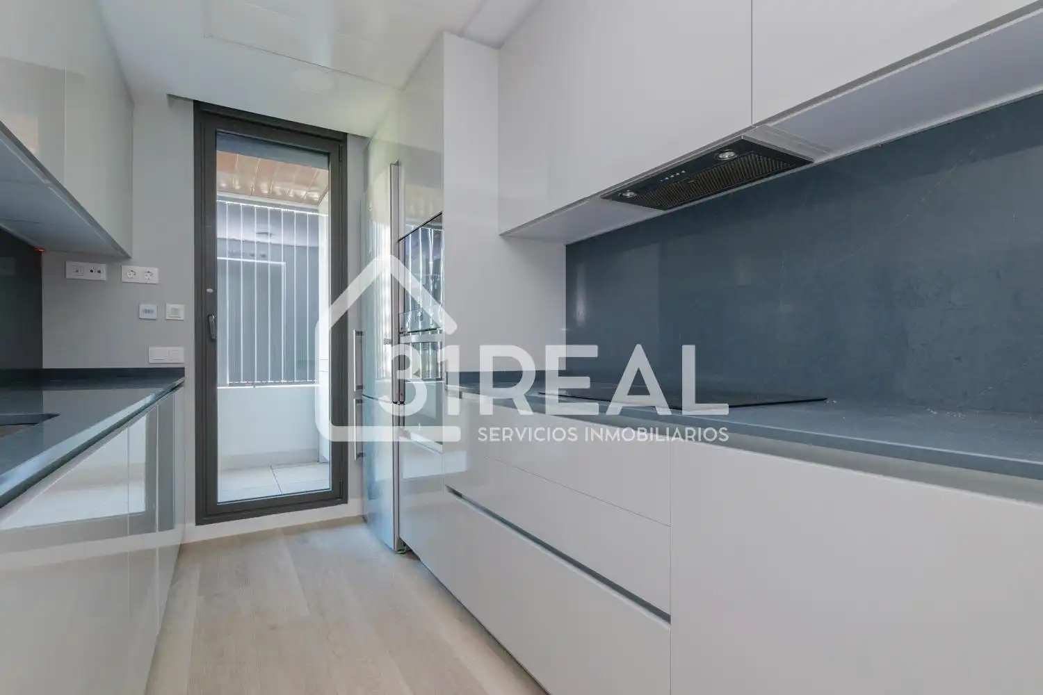 Bedroom of Flat for sale in Madrid  with Air Conditioner, Heating and Terrace