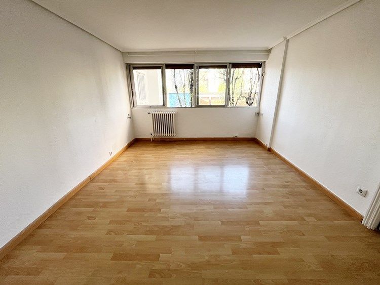 Pis de lloguer a Calle de la Cañada, Vinateros