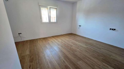 Foto 5 de Casa adosada en venta en Centro, Bormujos