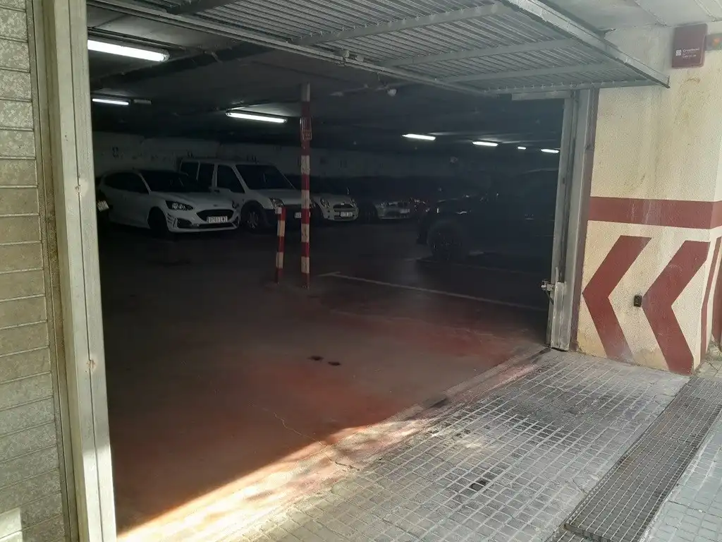 Aparcament de Garatge en venda en Montcada i Reixac