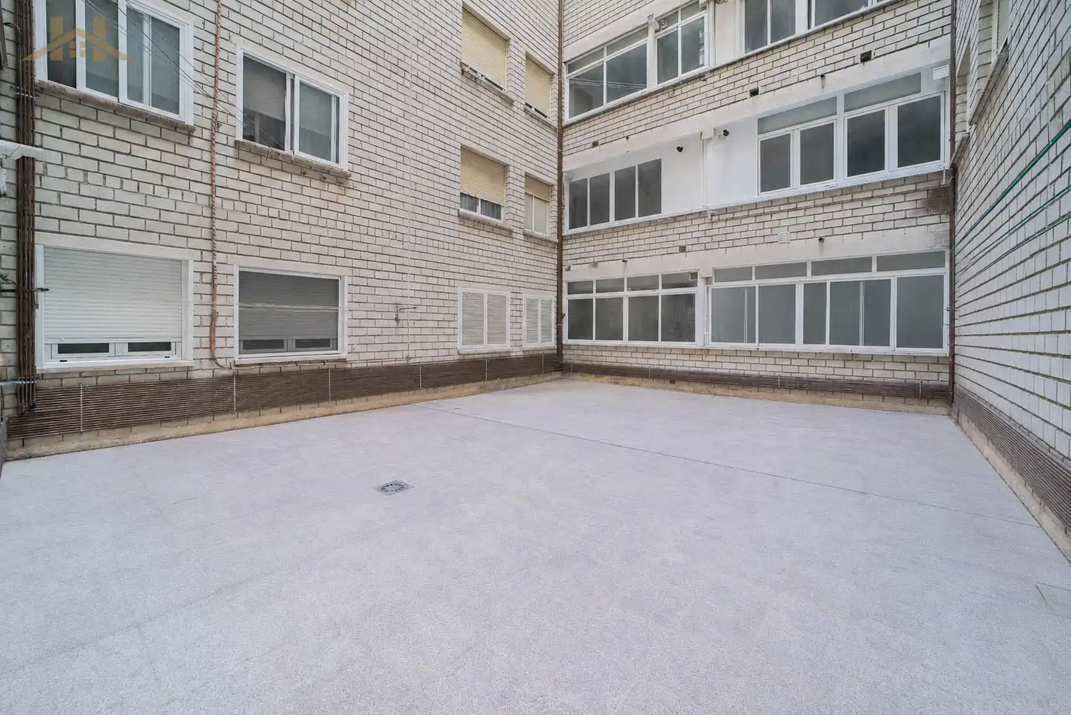Vista exterior de Piso en venta en Móstoles con Calefacción y Amueblado