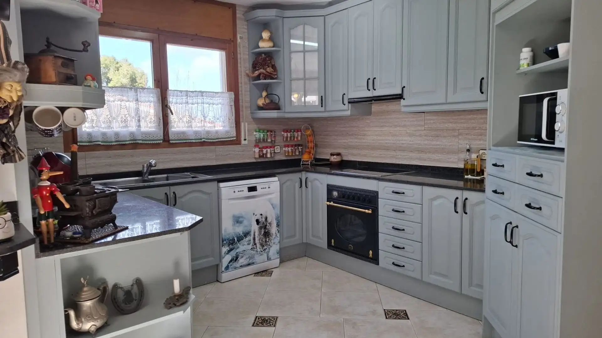 Cocina de Casa o chalet en venta en Vallirana con Calefacción y Trastero