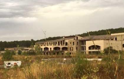 Foto 4 de Edifici en venda a C/ Paraje Les Planes  , Avinyonet de Puigventós, Girona