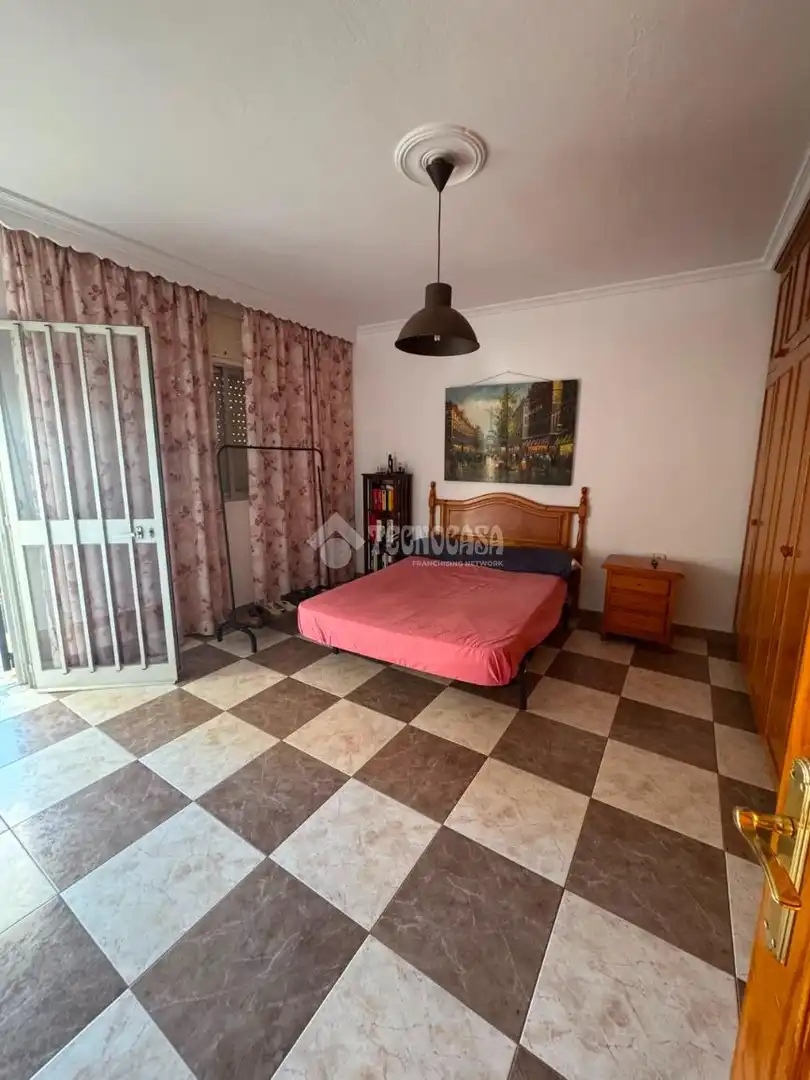 Casa adosada en venda a Taraguilla- Estación