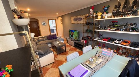 Foto 3 de Piso en venta en Fuentebella -San Felix - El Leguario, Parla