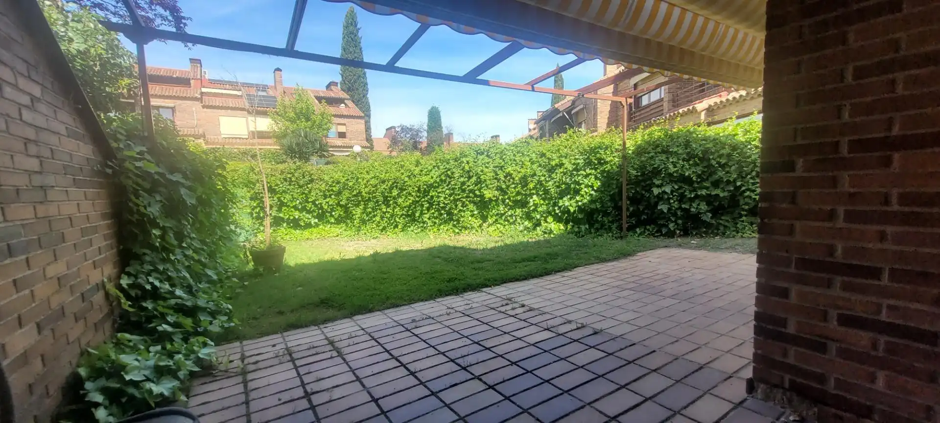 Terrassa de Casa adosada de lloguer en Majadahonda amb Calefacció, Jardí privat i Parquet
