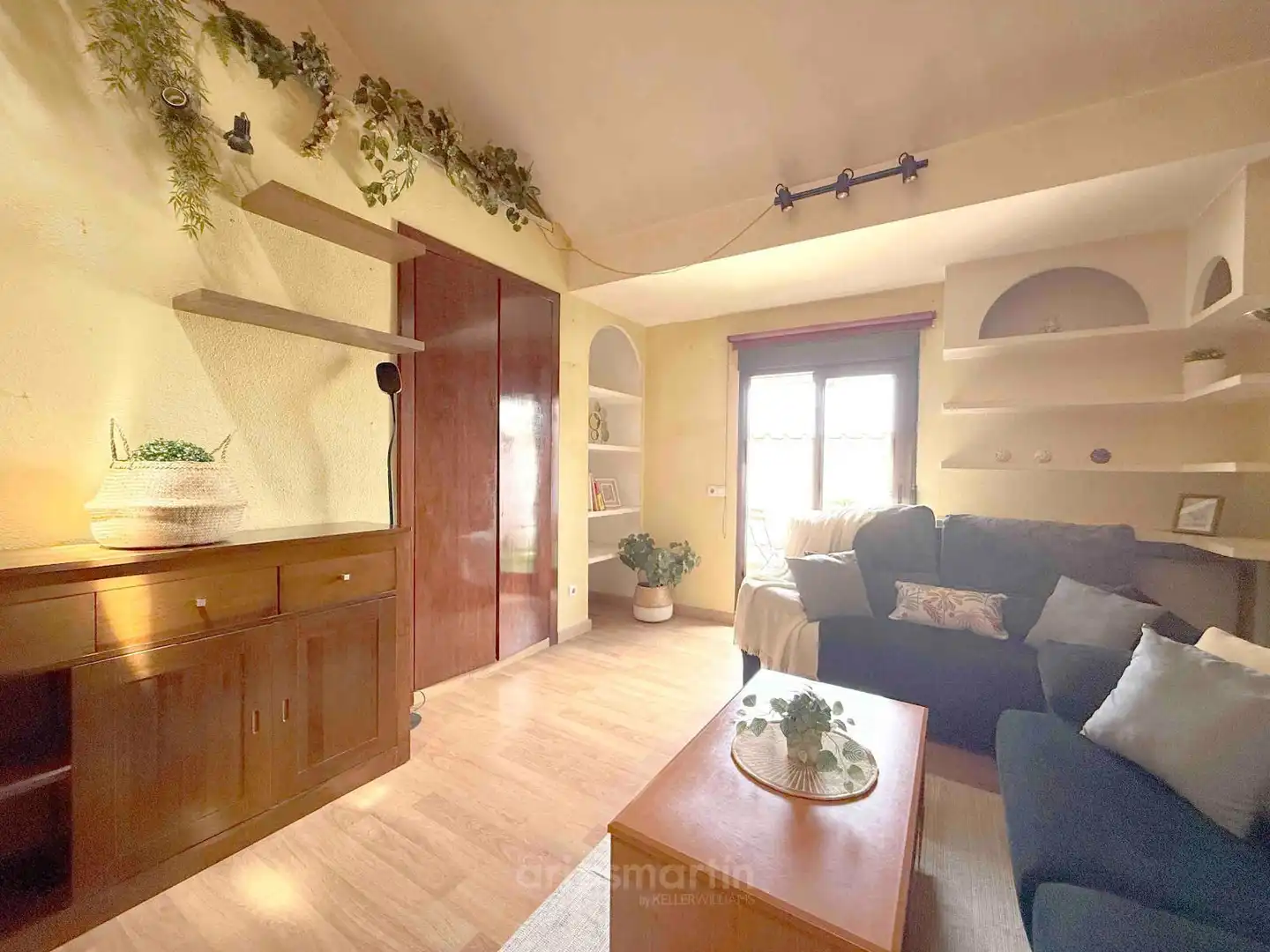 Living room of Duplexes for sale in Villamayor  with Heating, Terrace and Furnished