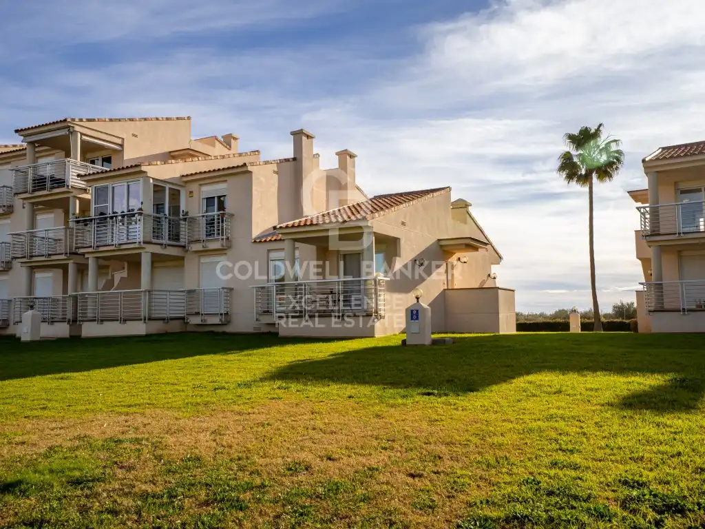 Casa adosada en venta en Calle Madrid Urb. Panoramica, San Jorge / Sant Jordi
