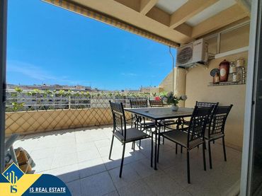Ático con ascensor en venta en Playa de los Locos