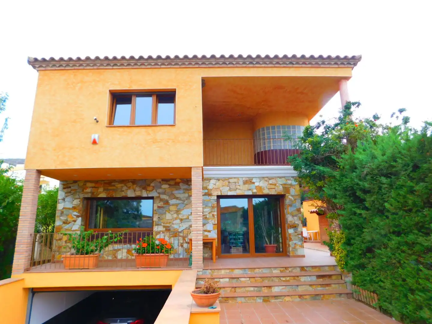 Vista exterior de Casa o chalet en venta en Palau-saverdera con Aire acondicionado, Jardín privado y Terraza