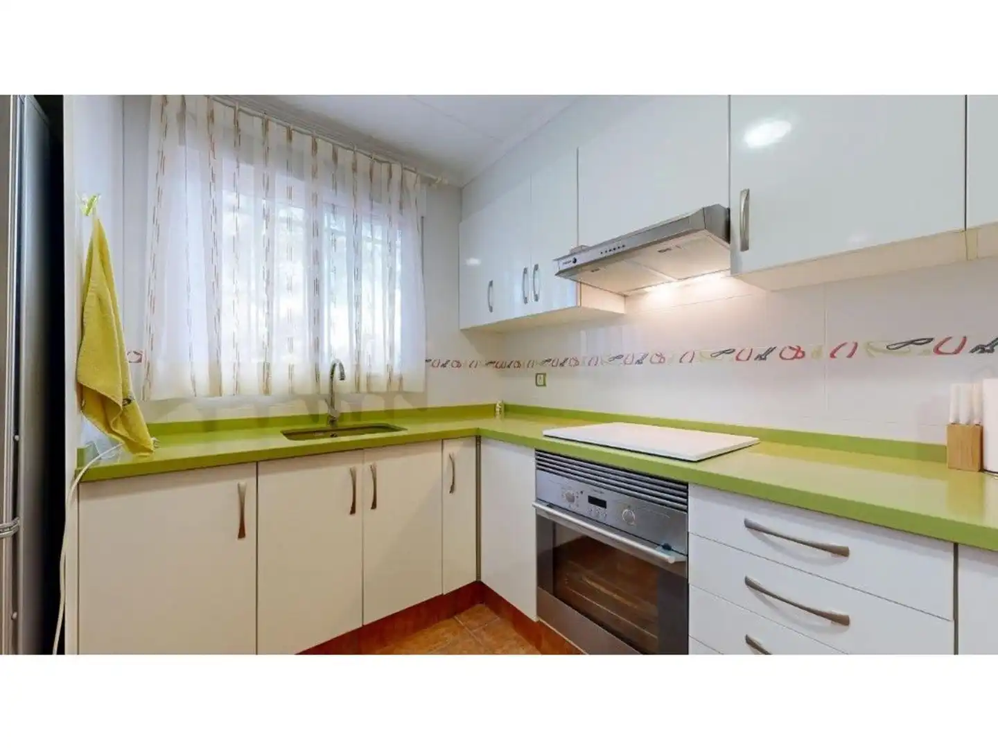 Cocina de Casa o chalet en venta en Tavernes de la Valldigna con Aire acondicionado, Jardín privado y Terraza