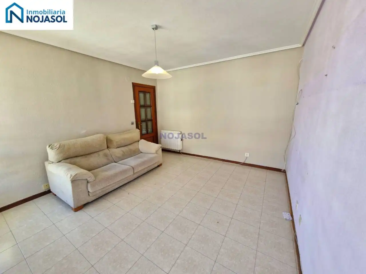 Appartement compact avec terrasse à vendre à Calle los nogales, imagen 3