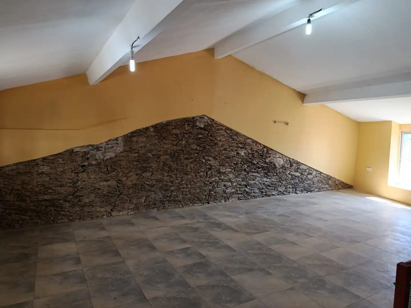 Houses for sale in Calle Corredera Alta, Malpartida de Plasencia