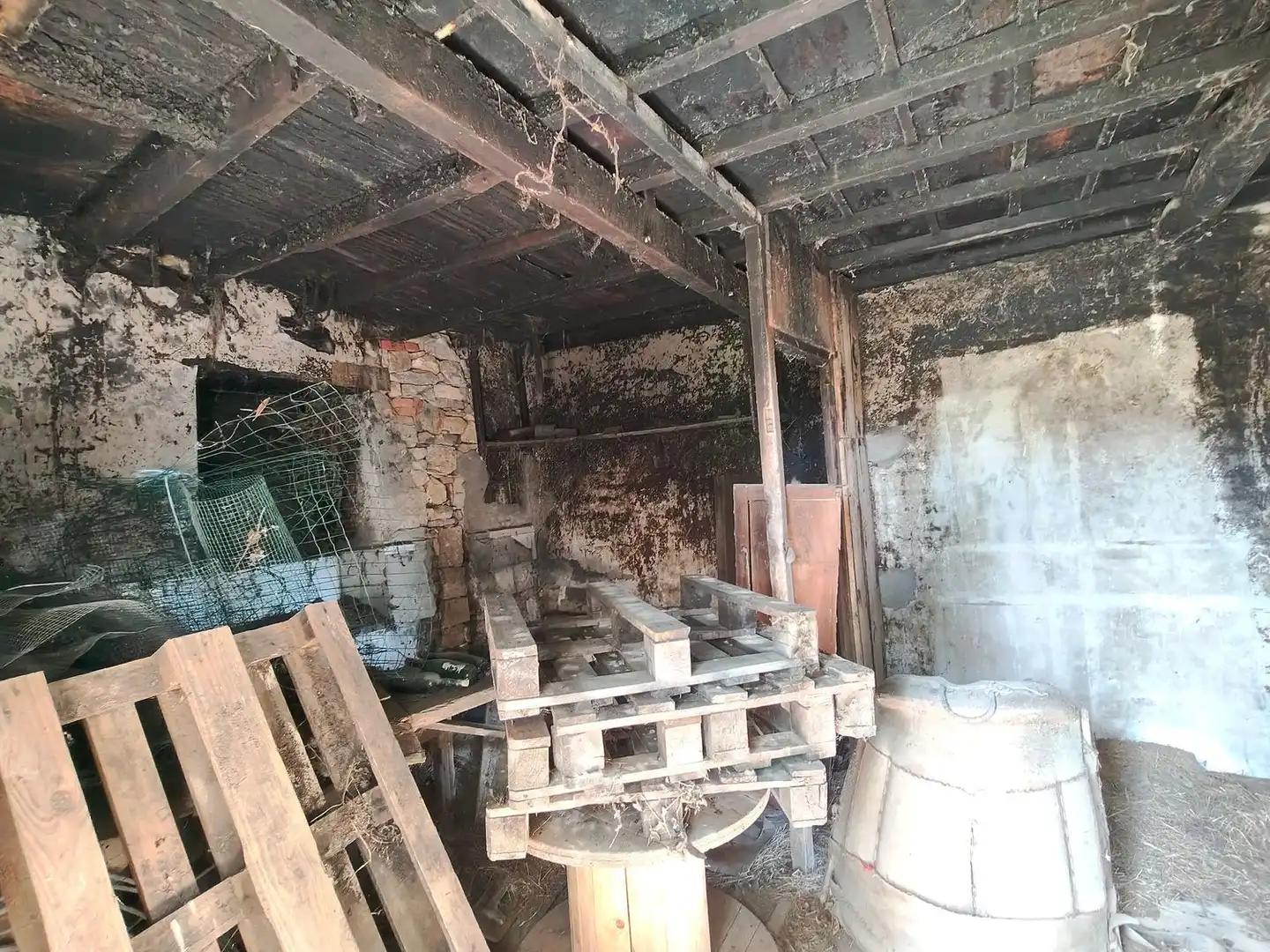 Casa o xalet en venda en Salas amb Terrassa i Piscina